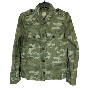 Gap Jacket Womens Sz XS Green Camo Button Up Collared Shoulder Strap Long Sleeve